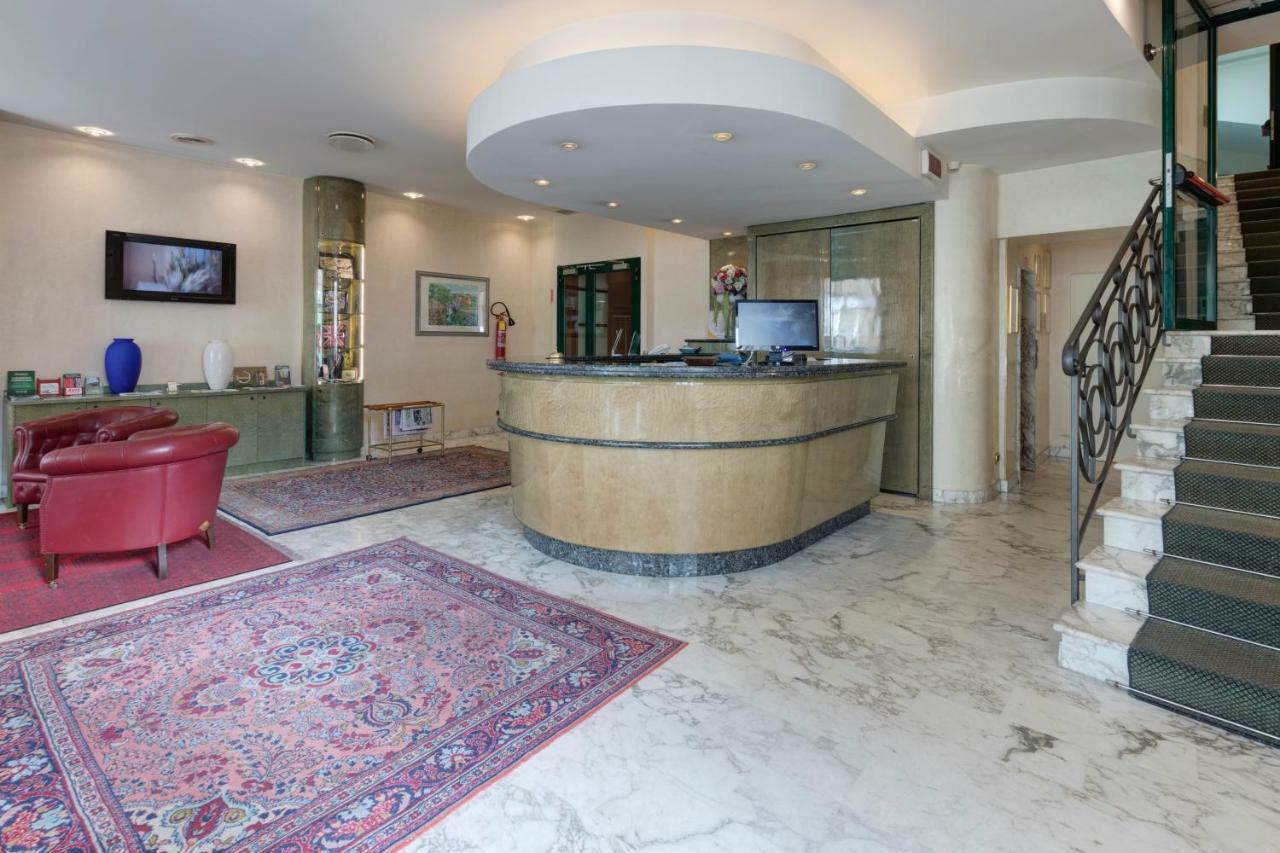 Palace Hotel Civitanova Marche Extérieur photo