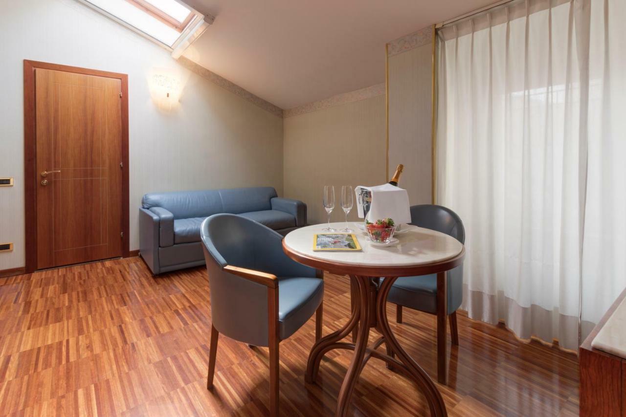 Palace Hotel Civitanova Marche Extérieur photo